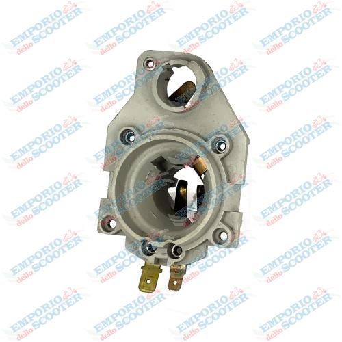 PORTALAMPADA FARO ANTERIORE VESPA PX
