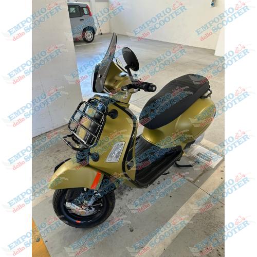 PORTE-BAGAGES AVANT POUR VESPA SCOOTER GTS HPE - STYLE ORIGINE - NOIR BRILLANT