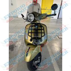 PORTE-BAGAGES AVANT POUR VESPA SCOOTER GTS HPE - STYLE ORIGINE - NOIR BRILLANT