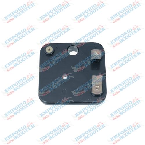 Plaque de redressement porte-diode RMS Classic Piaggio Vespa 125 GT-GTR-Super-TS-150 VS-VB-VBA-VBB-VGLA-B-GL-Sprint-V-Super-160GS-180-200 Rally avec batterie 84216 - 084216 - 71451 - Convient Ã©galement pour Vespa 50 S-Special Elestart-SR-SS-90 R-SS-125 P