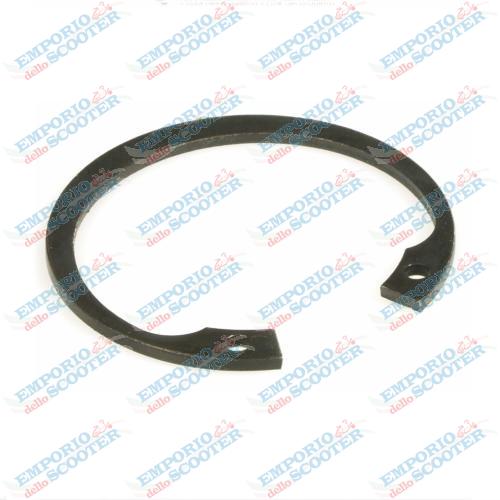 SEEGER RING FOR QUADRUPLE BEARING – VESPA PX