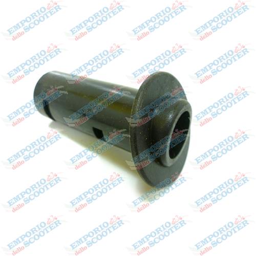 PARTICOLARE SERRATURA SU KIT 494605