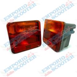 PAIRE DE FEUX ARRIÈRE APE 50 - POKER