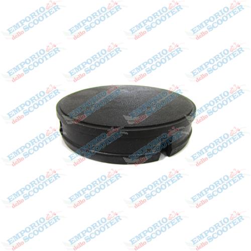 COVER FOR SPEEDOMETER HOLE VESPA PK