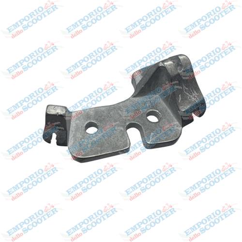 PLETINA SOPORTE CABLES MANILLAR VESPA 50 SPECIAL